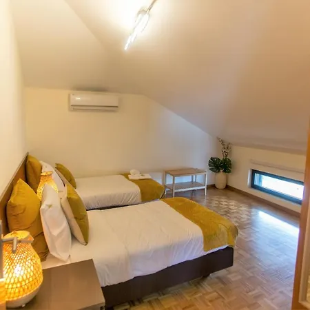 Republica Square By Hosts Apartment *